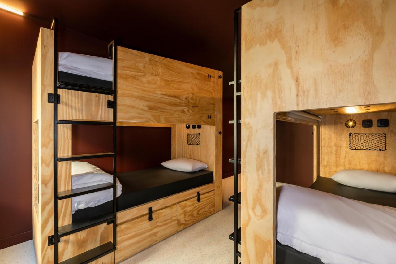 Quadruple Room Private Bathroom